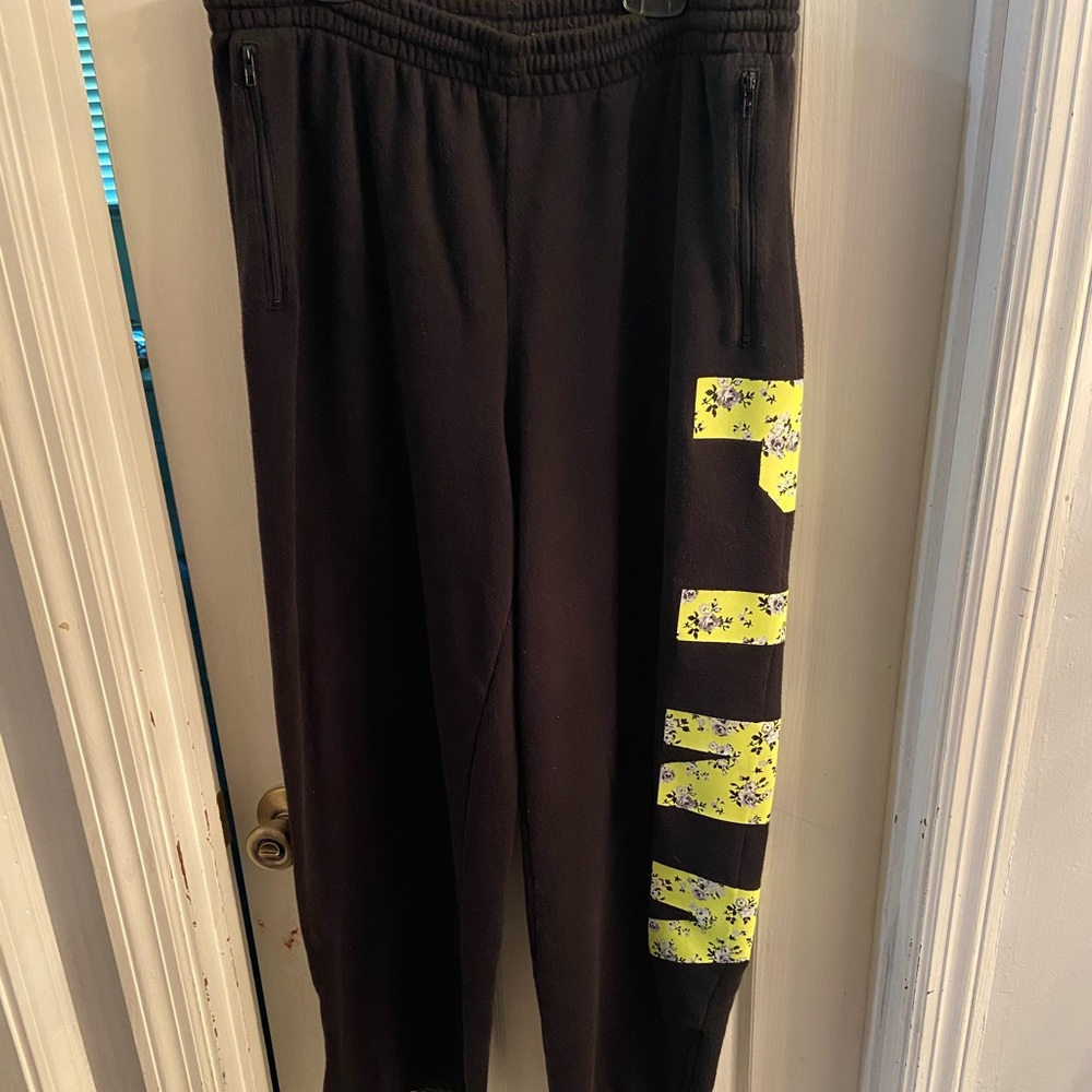 Victoria’s Secret pink sweatpants